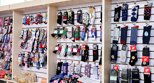 Zhuji Bolong Socks Co. ، Ltd ..