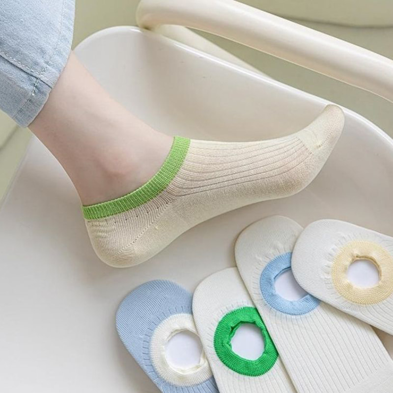 مخطط القطن النقي جوارب قارب الفم مخطط القطن النقي جوارب قارب الفم