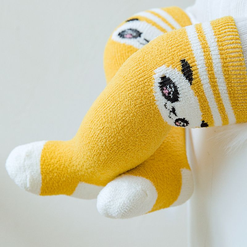 الجوارب الطويلة للأطفال في الخريف والشتاء الكثيف كورال المخملية المخملية والنساء الجوارب ركبة الأطفال الجوارب حديثي الولادة